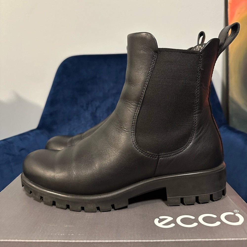 Ecco Black Leather Boots